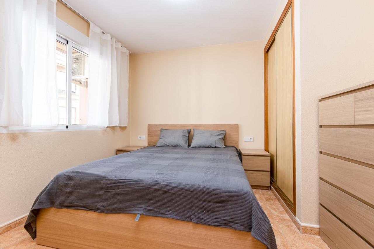 Apartamiento Fragata Apartment Torrevieja Exterior photo