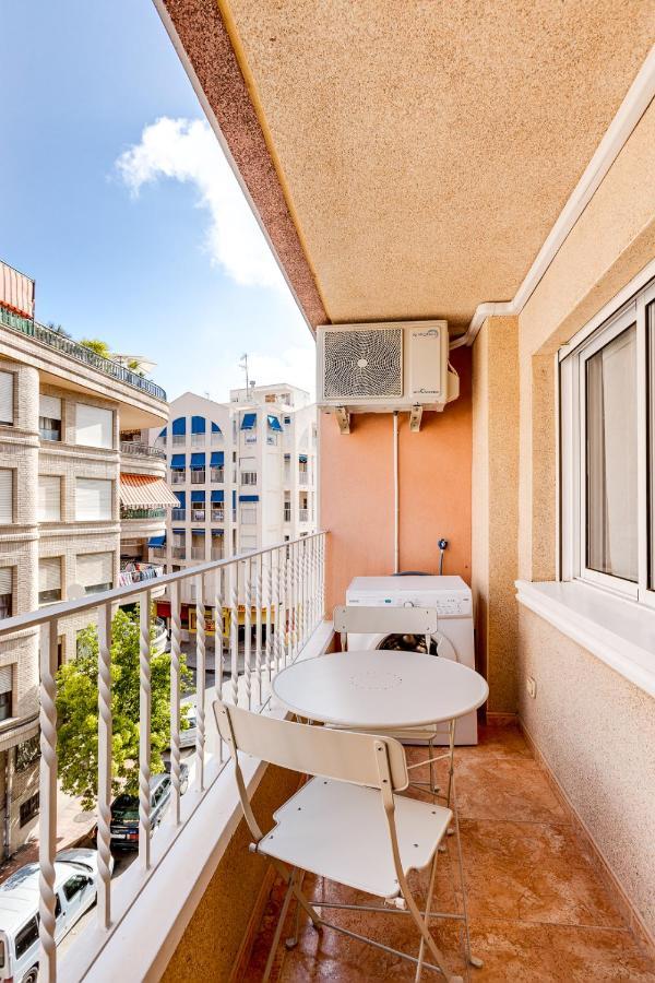 Apartamiento Fragata Apartment Torrevieja Exterior photo