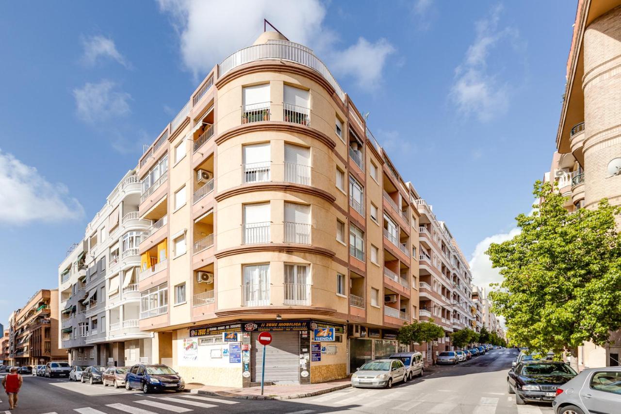 Apartamiento Fragata Apartment Torrevieja Exterior photo